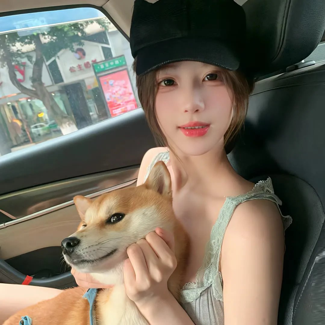 橘衫男子的画像