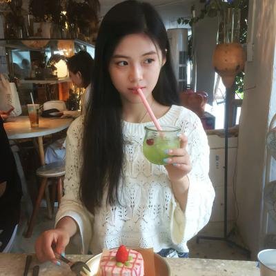 榆木湖边的房子
